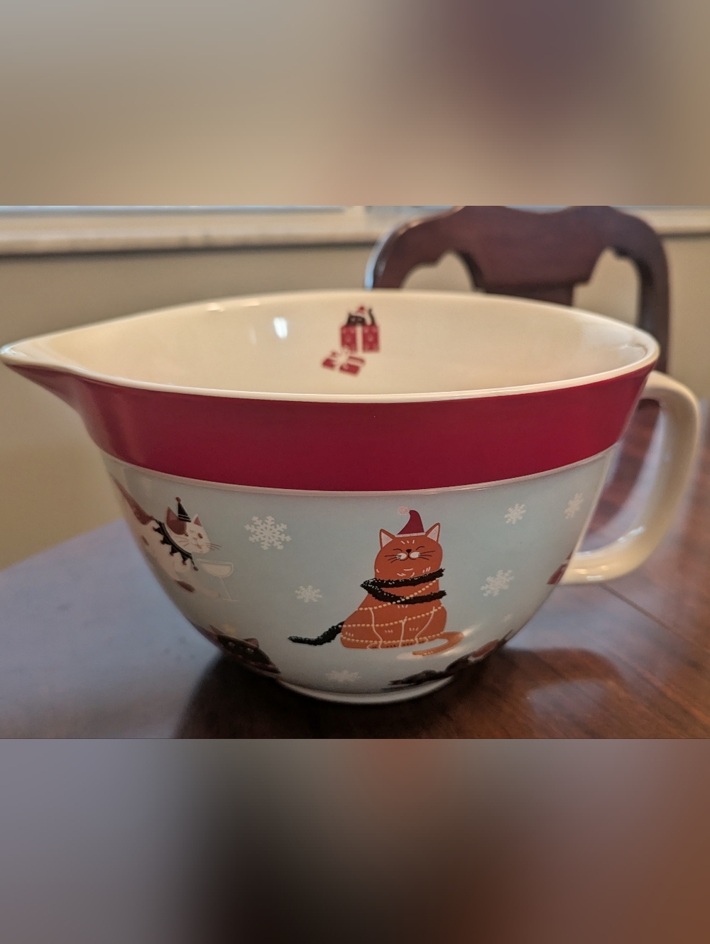 The Bake Shop CHRISTMAS Cats Large Batter Bowl Mixing Handle Spout - Cute